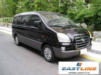 2006 Hyundai Starex Photos