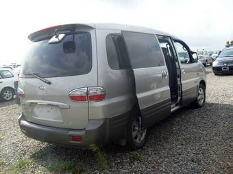 2006 Hyundai Starex Photos