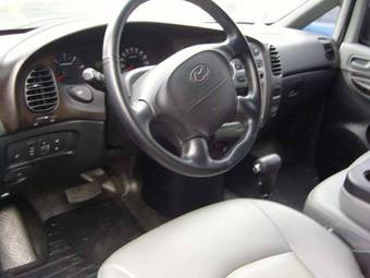 2006 Hyundai Starex Photos