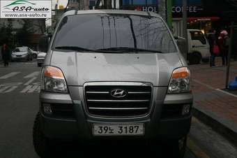 2007 Hyundai Starex Images