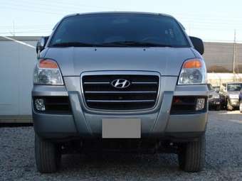 2007 Hyundai Starex Photos