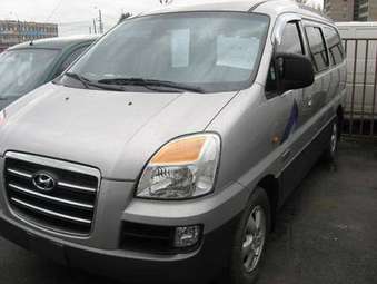 2007 Hyundai Starex Pictures