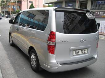 2007 Hyundai Starex Pictures