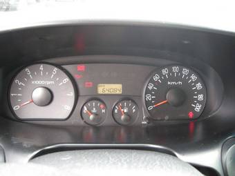 2007 Hyundai Starex Photos
