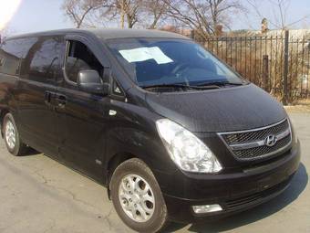 2007 Hyundai Starex Photos