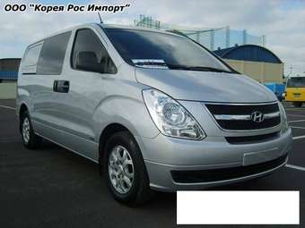 2008 Hyundai Starex Pics