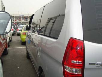 2008 Hyundai Starex Pics
