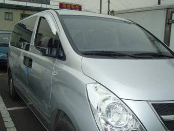 2008 Hyundai Starex Photos