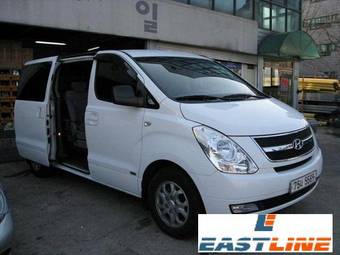 2008 Hyundai Starex Photos