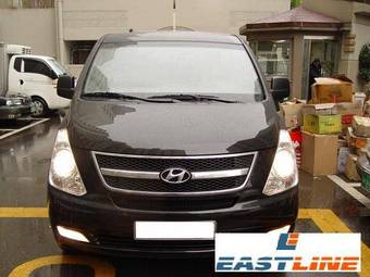 2008 Hyundai Starex Photos