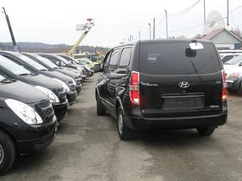2008 Hyundai Starex Photos
