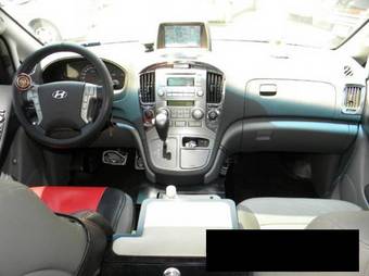 2008 Hyundai Starex Pictures