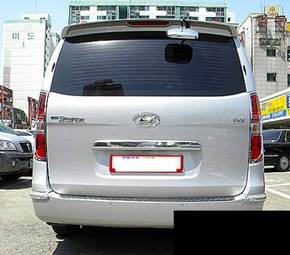 2008 Hyundai Starex Photos