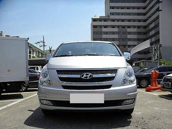 2008 Hyundai Starex Photos