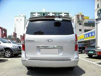 2008 Hyundai Starex Photos