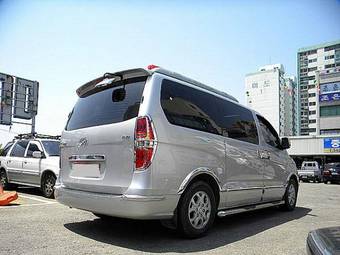 2008 Hyundai Starex Pictures