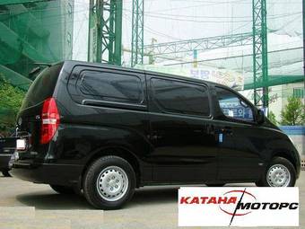 2008 Hyundai Starex Pics