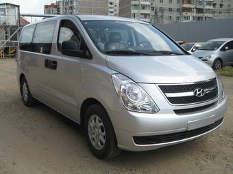 2008 Hyundai Starex Photos