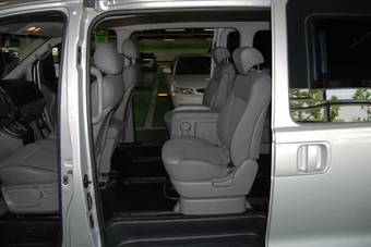 2008 Hyundai Starex Photos