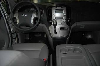 2008 Hyundai Starex Pictures