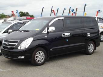 2008 Hyundai Starex Photos