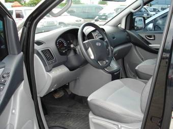 2008 Hyundai Starex Photos