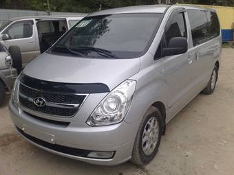 2008 Hyundai Starex Photos