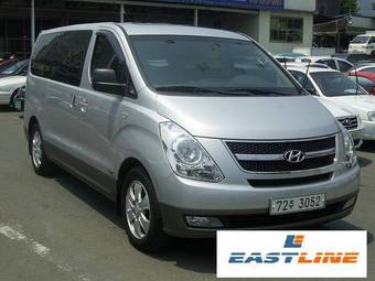 2008 Hyundai Starex Photos