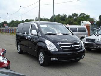 2008 Hyundai Starex Photos