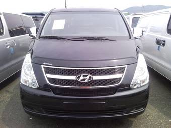 2008 Hyundai Starex Photos