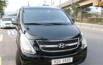 2008 Hyundai Starex Photos