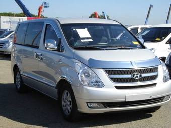 2008 Hyundai Starex Photos