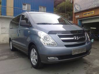 2008 Hyundai Starex Photos