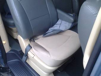 2008 Hyundai Starex Photos