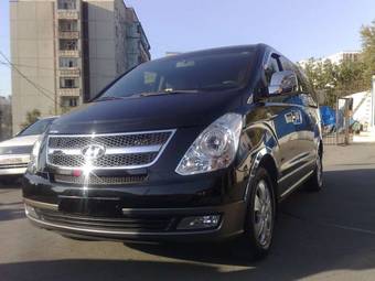 2008 Hyundai Starex Photos