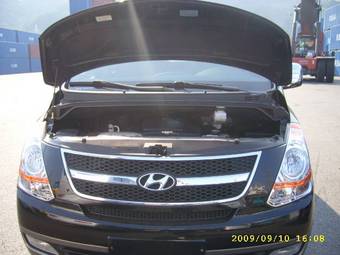 2008 Hyundai Starex Pictures