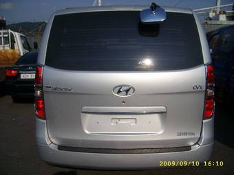 2008 Hyundai Starex Photos