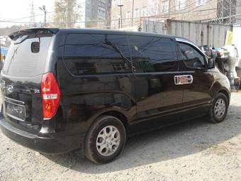 2008 Hyundai Starex Photos