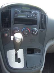 2008 Hyundai Starex Pictures