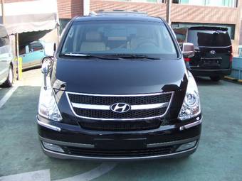 2008 Hyundai Starex Photos