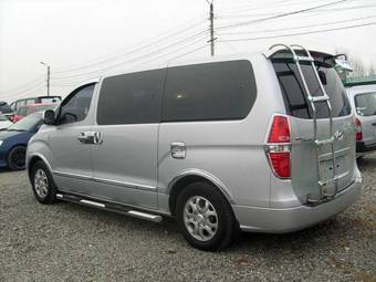 2008 Hyundai Starex Pictures