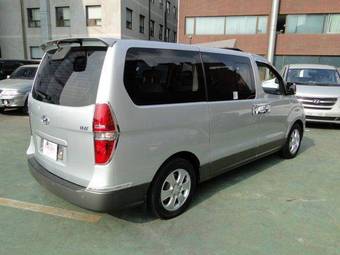 2008 Hyundai Starex Pictures