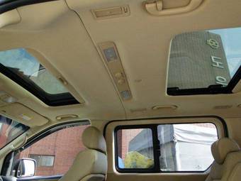 2008 Hyundai Starex Photos