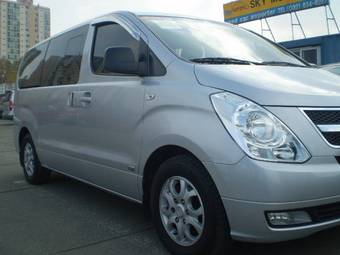 2008 Hyundai Starex Pictures