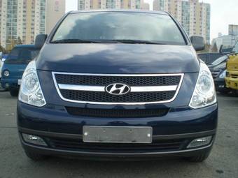 2008 Hyundai Starex Photos