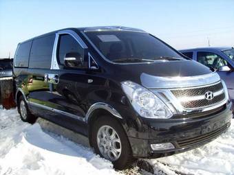 2008 Hyundai Starex Pics