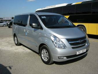 2008 Hyundai Starex Pics