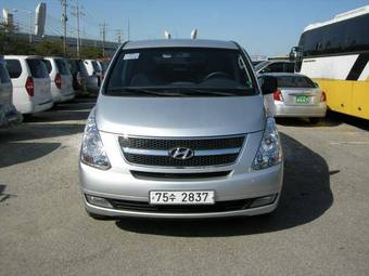 2008 Hyundai Starex Pictures