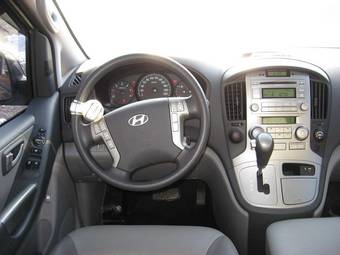 2008 Hyundai Starex Wallpapers