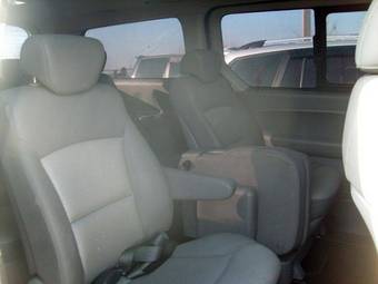 2008 Hyundai Starex Photos